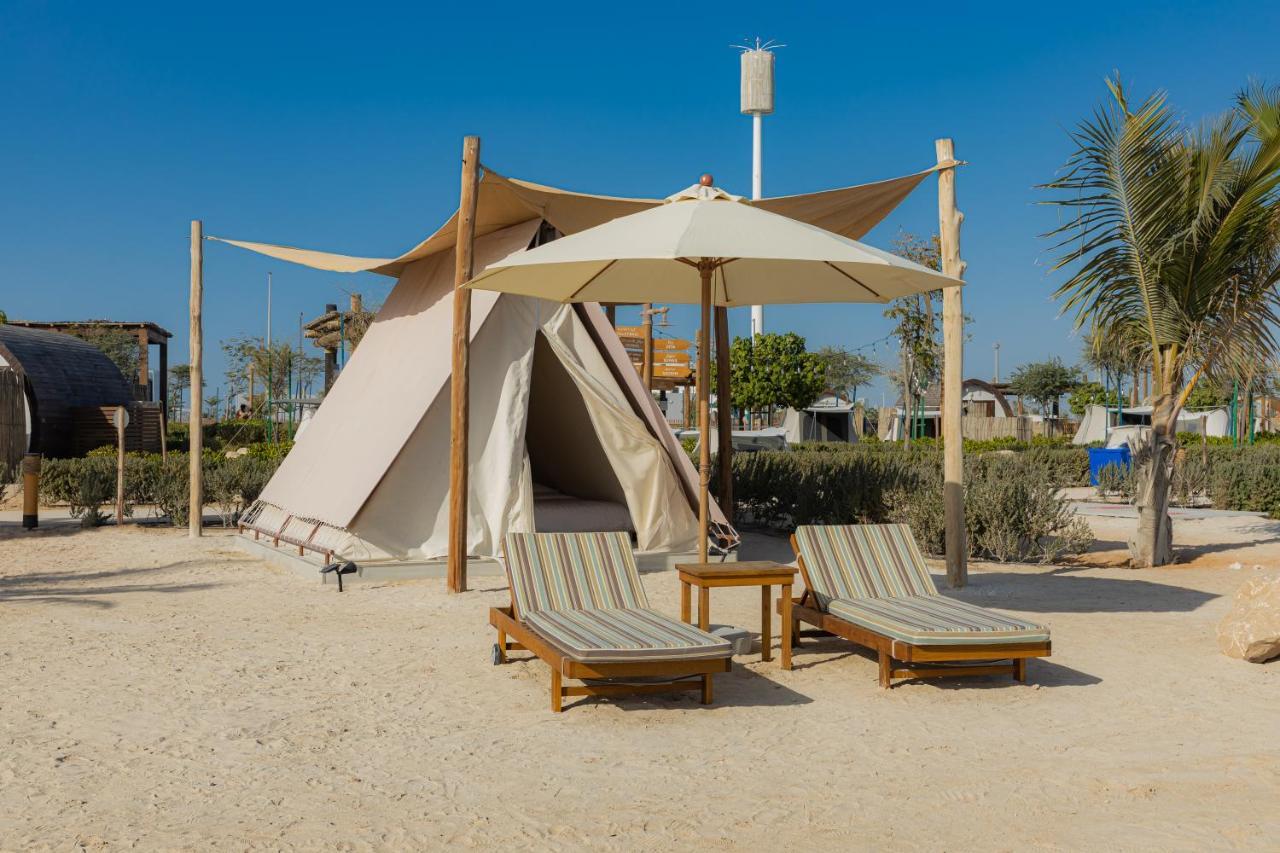 Bab Al Nojoum Hudayriyat Camp Hotel Abu Dhabi Eksteriør billede